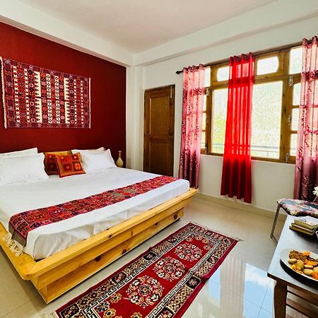 Pine View Retreat Homestay كالبا المظهر الخارجي الصورة